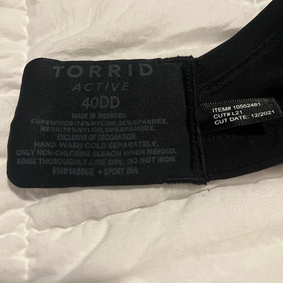 FINAL PRICE! Torrid! LIKE NEW! Mid Impact Underwire Sports Bra 40DD Bundle - Picture 3 of 6